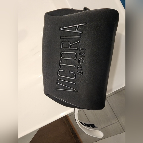 Victoria's Secrect Small Cosmetic Bag - Picture 2 of 5